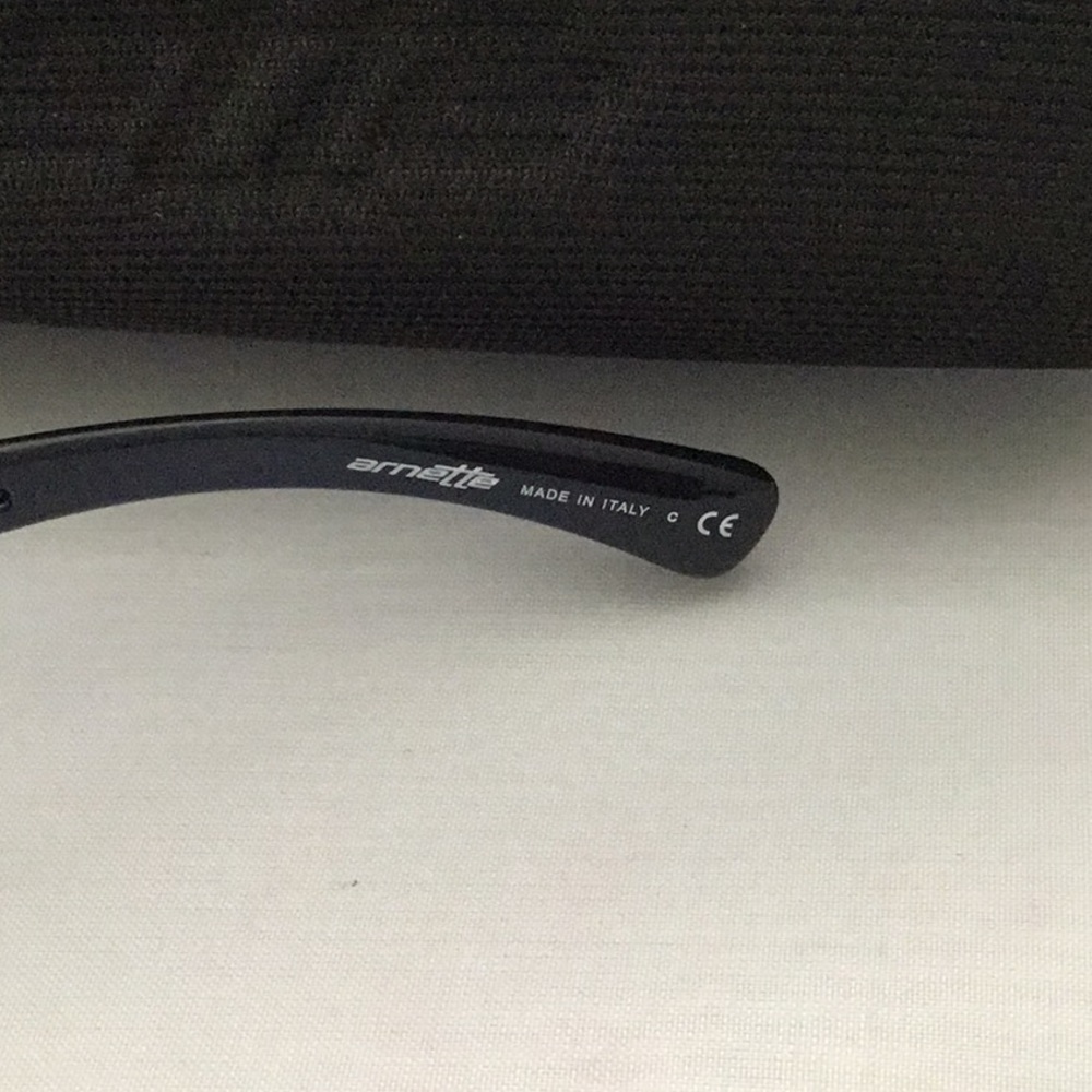 ARNETTE SUNGLASSES FOR MEN. - Picture 4 of 7